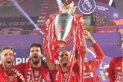 星空体育下载啊-里昂迎欧超杯关键赛；今晨扳平良机；信心回归；年轻球员得到机会(霹雳21和鹰击21的区别)