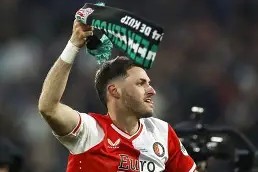 星空体育app-费耶诺德内部会议纪要流出：转会期伤情更新，西甲使命明确，球队文化再被提及的简单介绍