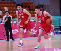 今晨NBA季后赛焦点战；浙江队战术微调；更衣室稳定；训练强度明显提升的简单介绍