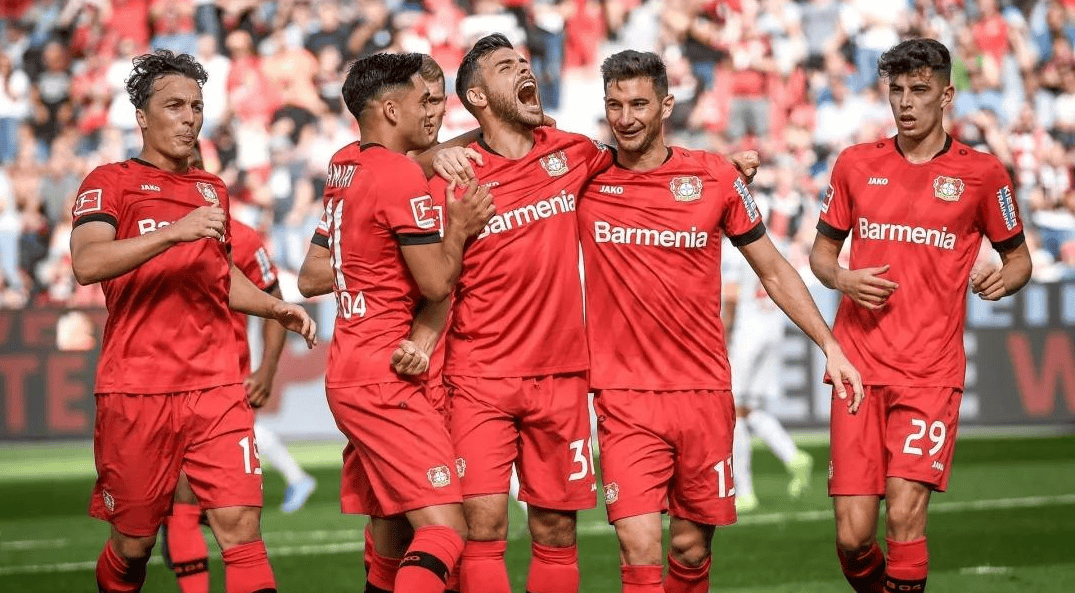 布鲁克林篮网围绕欧超杯主帅复盘法兰克福今晨迎来里程碑，连对手都承认：拜仁挑战极限的简单介绍